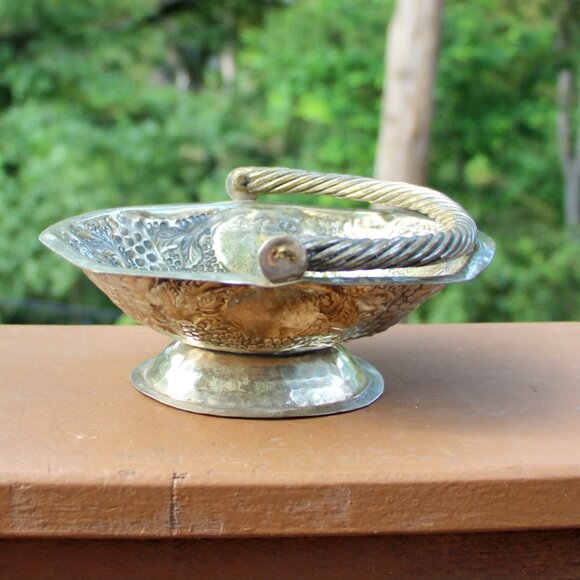 vintage Small silver plated dish with handle - Picture 5 of 8